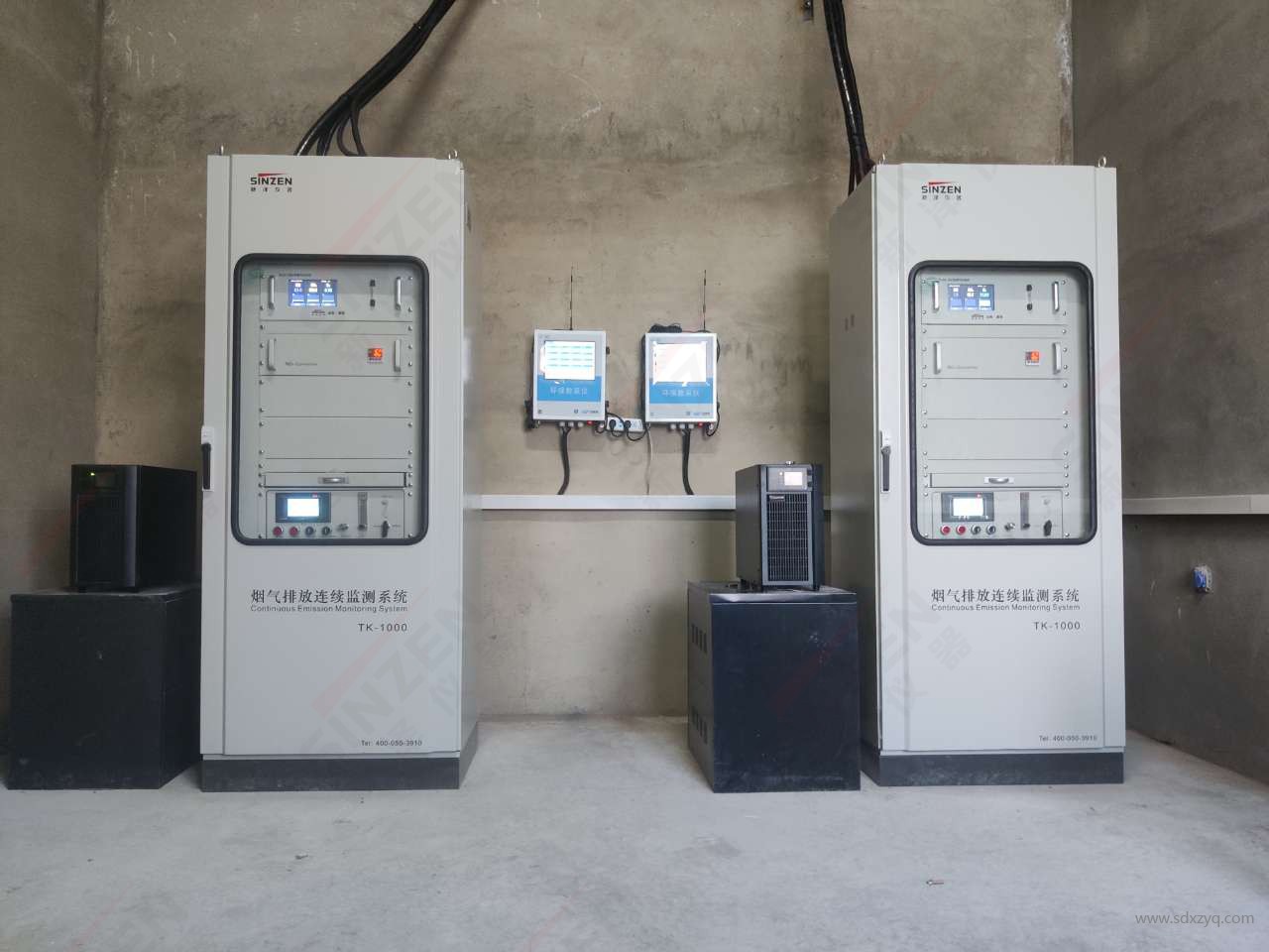 煙氣在線(xiàn)監(jiān)測(cè)系統(tǒng)安裝圖片.jpg